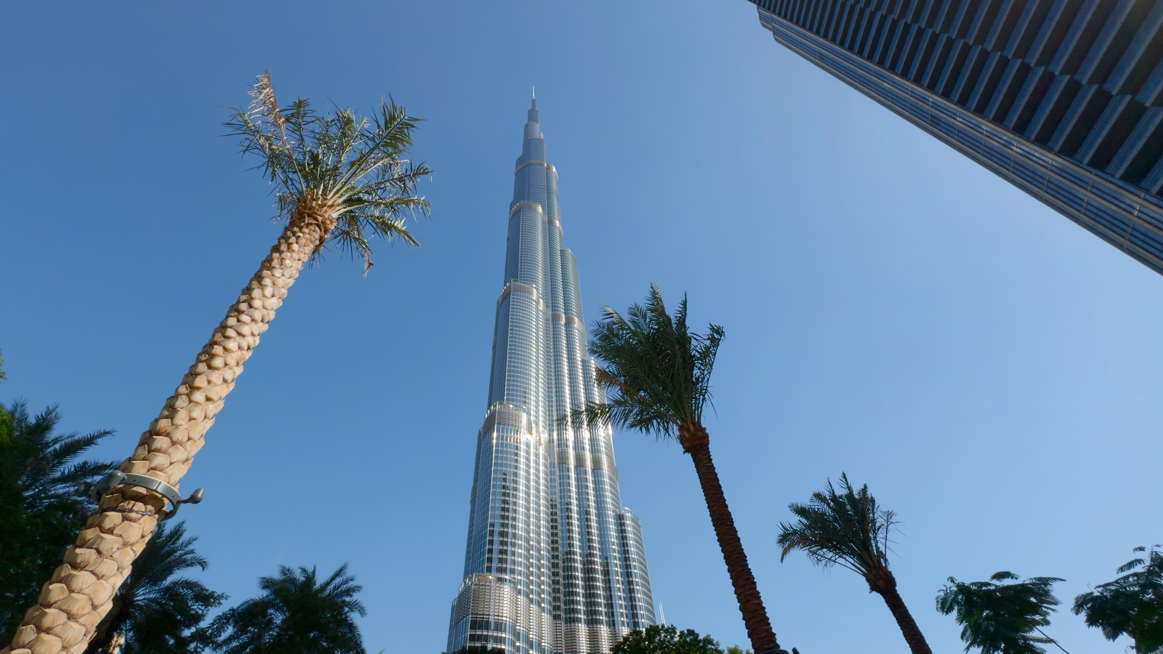 burj-khalifa-in-the-city-of-dubai